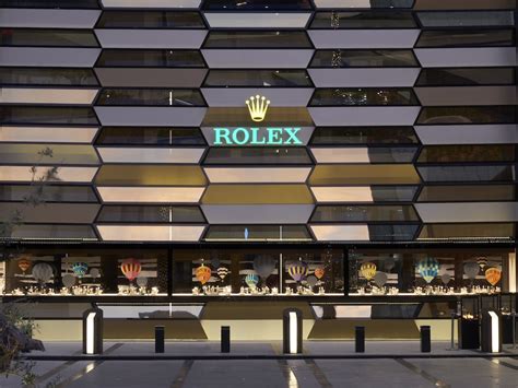 biggest rolex store in the world|biggest dial Rolex 51mm.